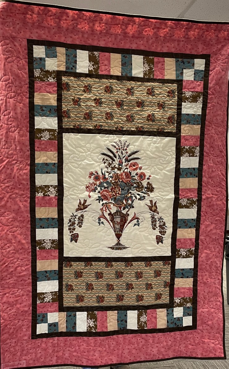 Sit ‘n’ Sew – April 8,&nbsp;2025